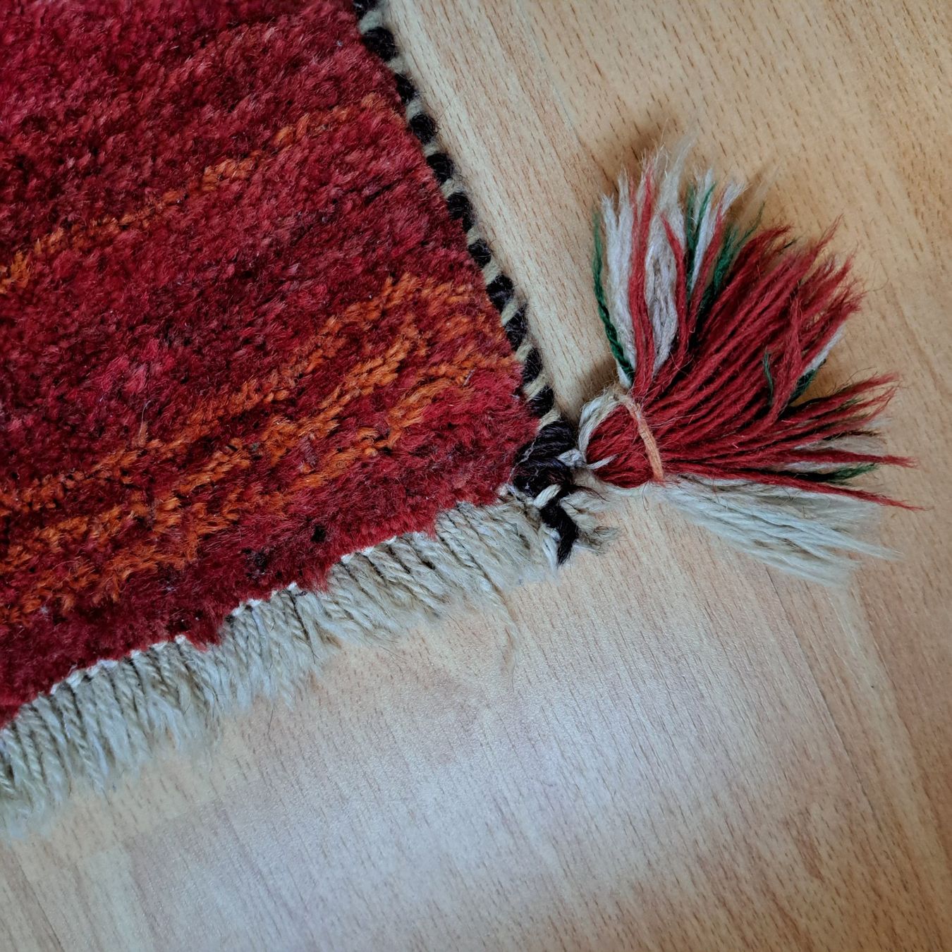 Gabbeh Tapis: Gabbeh Teppich aus dem Iran – D'occasion à Grüningen par Tappio 3
