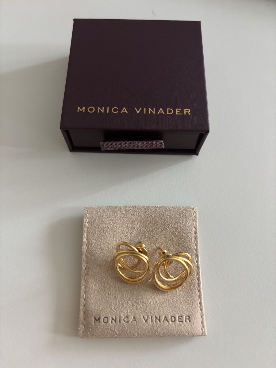 Orecchini pendenti & Orecchini a lobo: Monica Vinader Earrings Gold - New  – Nuovo e nell'imballaggio originale da Kilchberg ZH venduto da joa_v7bl