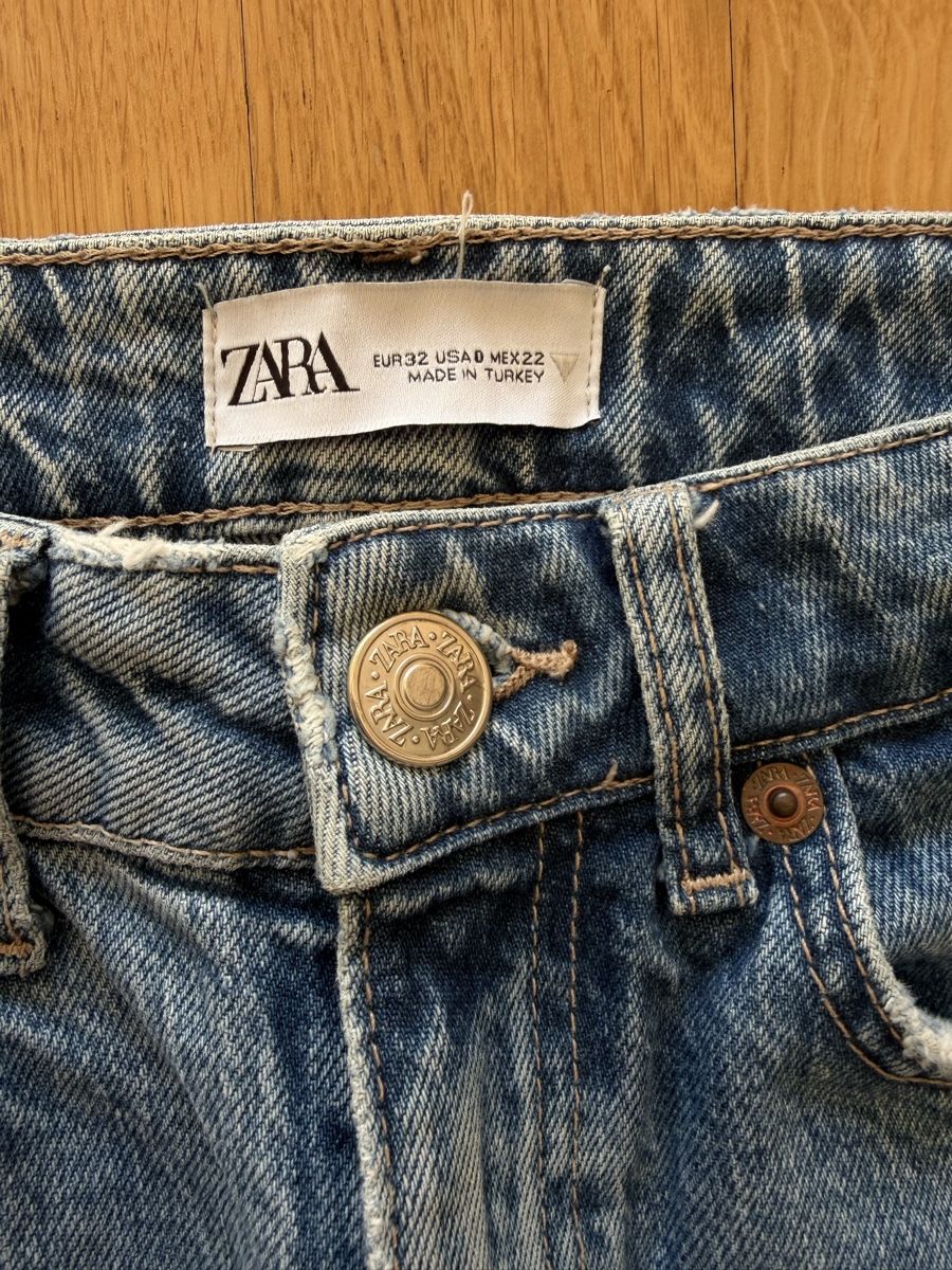 Zara Jeans: Zara Jeans, Size EUR 32 – Usato da Zürich venduto da Victoria_T 1