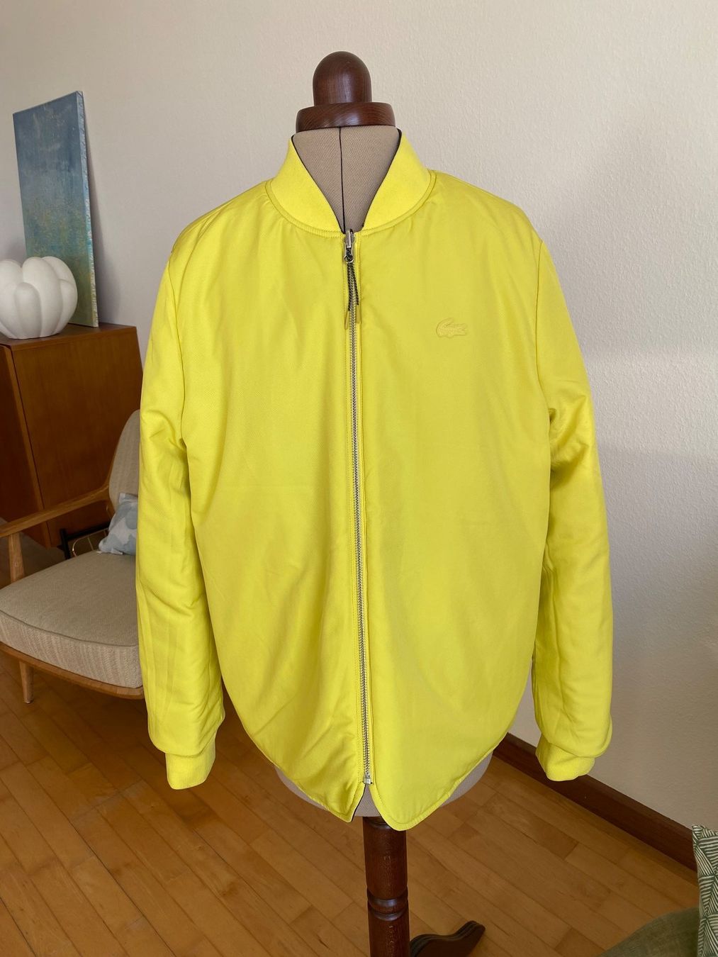 Lacoste Giacche: Veste mi-saison Lacoste réversible taille 42 – Usato da Basel venduto da Maria-Alexa 4