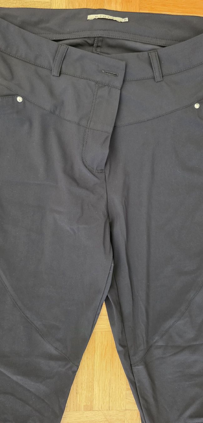 Pantaloni: pantalon noir léger taille 38 – Usato da Yverdon-les-Bains venduto da van_dq65 2
