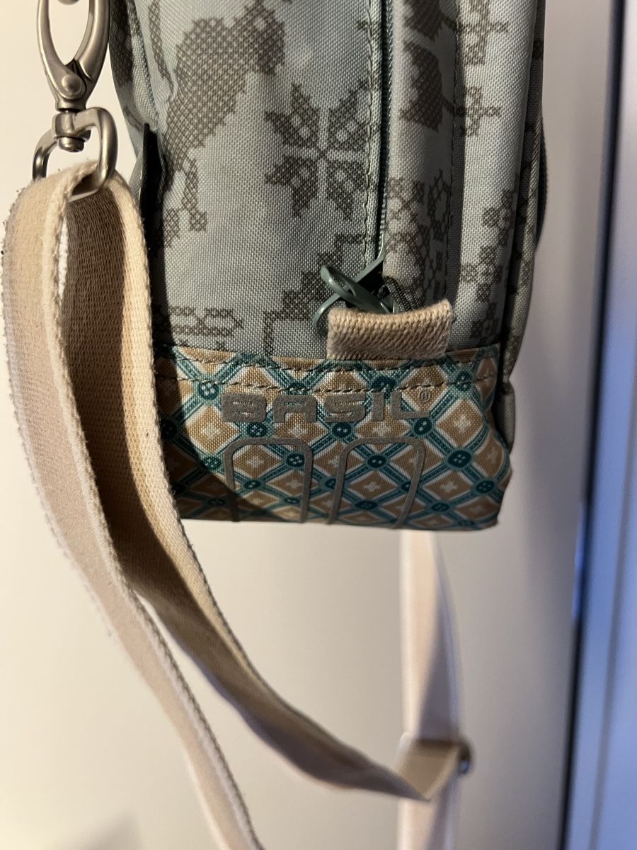 Borse da donna: Basil Handtasche mit schönem Muster Vintage Style – Usato da Langenthal venduto da Alperose_5 1