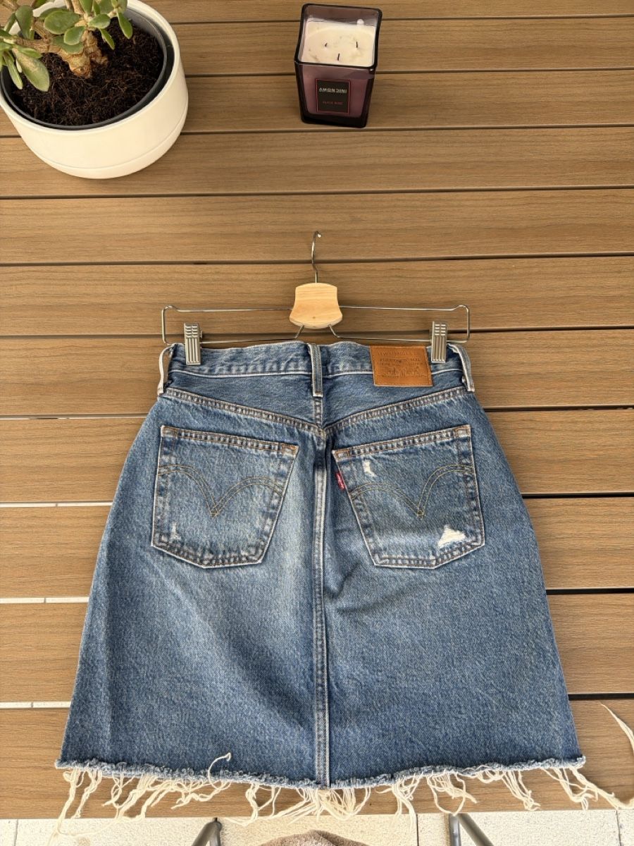 Levi's Gonne: Levi's Jeansrock Damen Grösse 25 – Nuovo (secondo la descrizione) da Wetzikon ZH venduto da jr290011 1