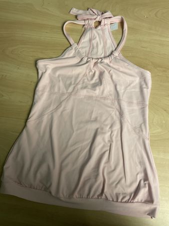 Neuwertiges rosa CASALL Sporttop Gr.36