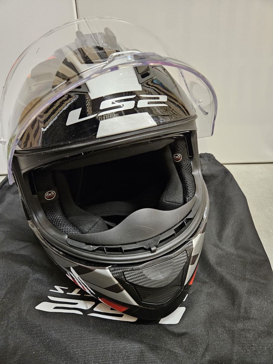 Caschi & visiere: LS2 FF320 Stream Evo Loop motorcycle helmet – Usato da Lausanne venduto da Mogcatknight