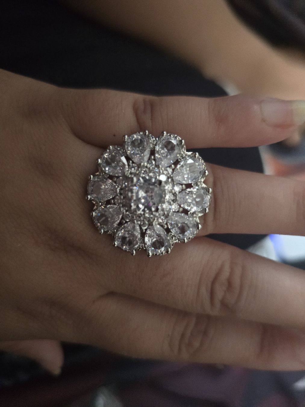 Anelli: Silbering mit 11 Moissanite gr. 58 S925 – Nuovo (secondo la descrizione) da Oberdiessbach venduto da Beautiful-things