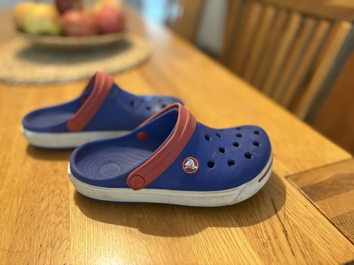 Crocs Scarpe per ragazzi: Crocs enfant taille EU 29/30 – Usato da Attalens venduto da Skorpionica 3