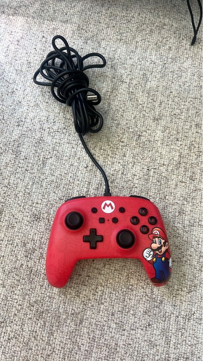 Nintendo Console: Nintendo Switch Pro Controller - Mario Edition - Rot – Usato da Zollikerberg venduto da Chita440