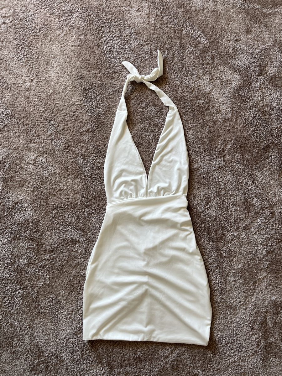 Vestiti: Robe blanche décolleté M – Nuovo (secondo la descrizione) da Lausanne venduto da mae_dj7r
