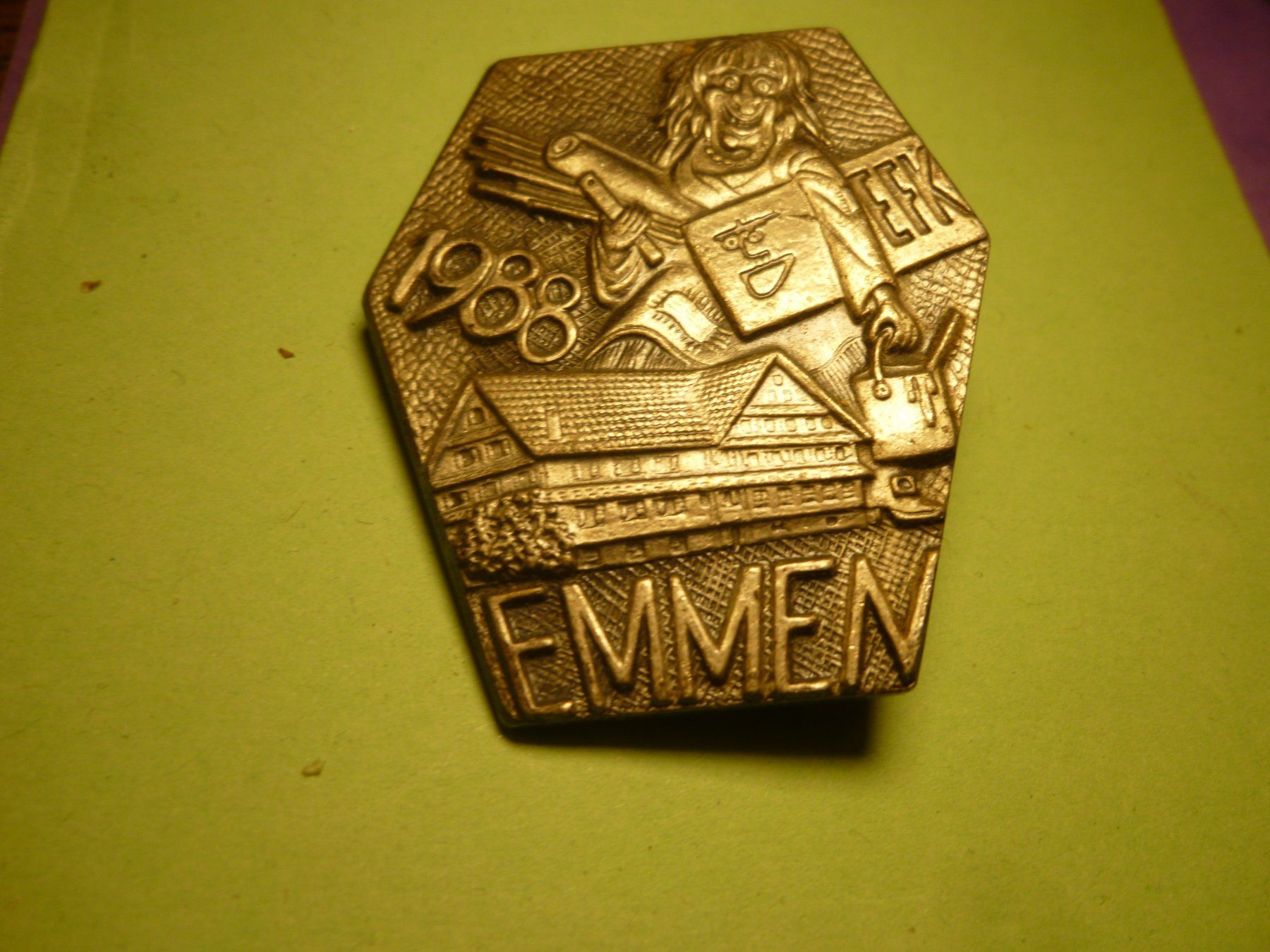 Plaquettes & Badges: EMMEN 1988 SILBER – D'occasion à Ried (Muotathal) par Mandarin02