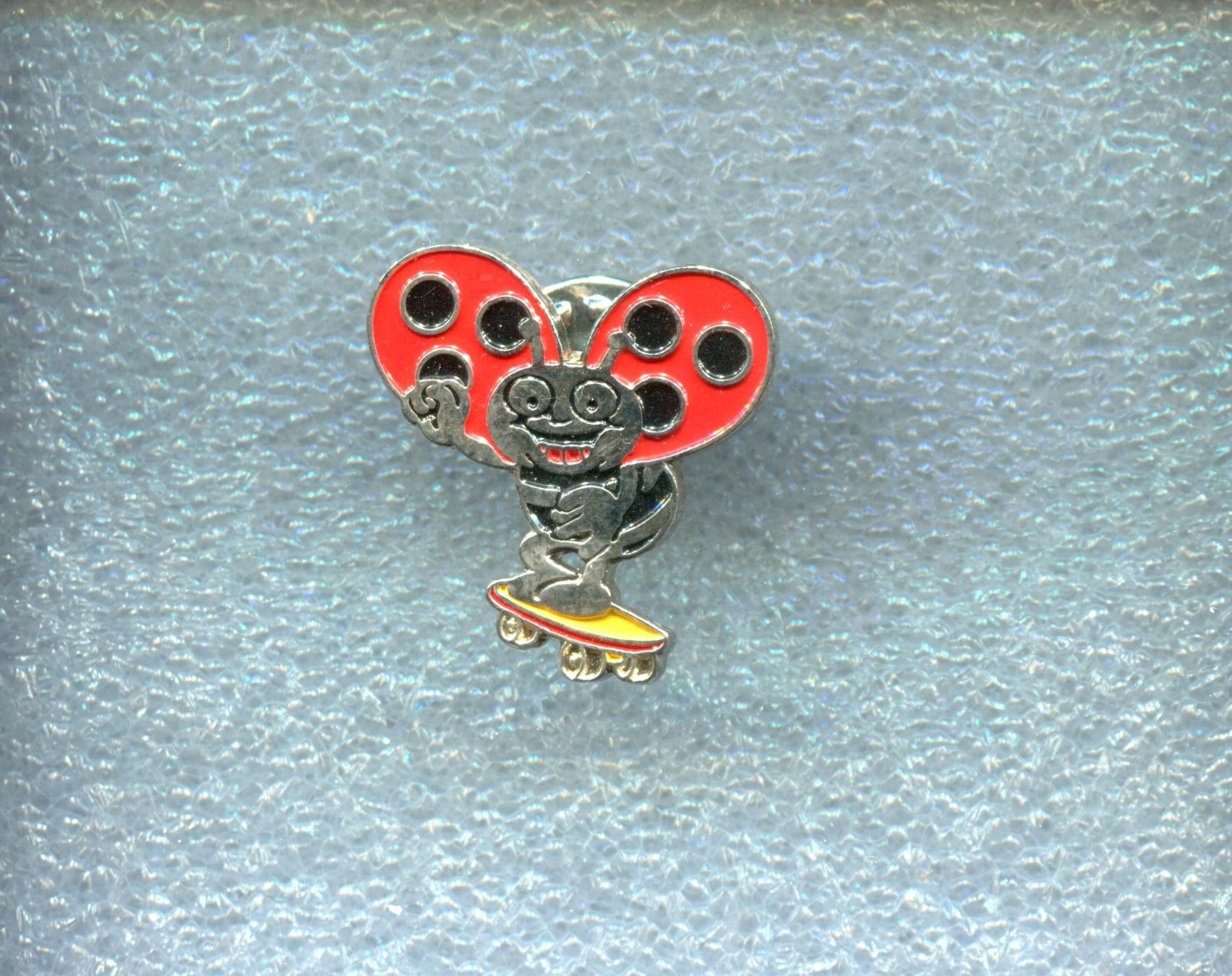 Placchette & Badge: BLICK Käfer  SKATER – Usato da Winterthur venduto da Sammleroase