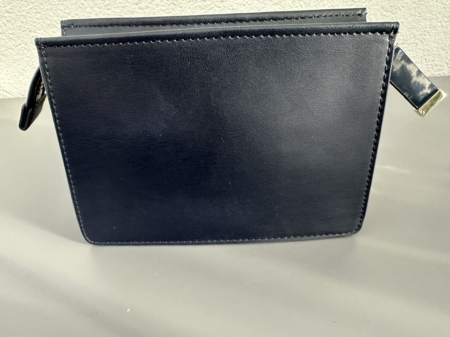Tommy Hilfiger Taschen für Damen: Kosmetiktasche von Tommy Hilfiger – Neu (gemäss Beschreibung) aus Oberurnen von Smile58 1