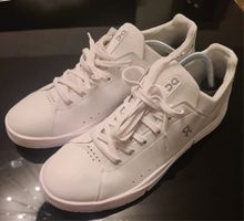 Original ON Sneakers – Größe 47