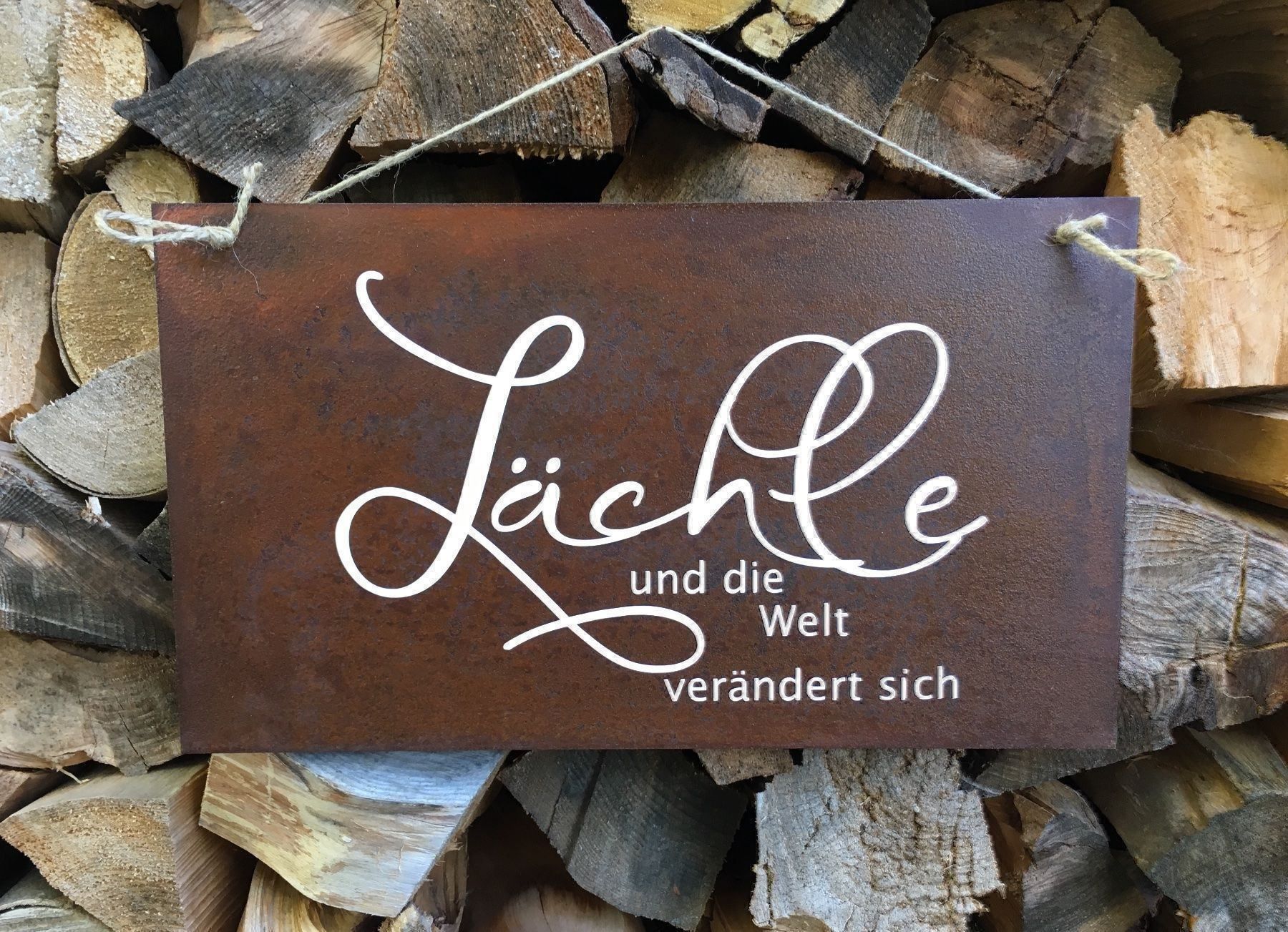 Foto & Immagini: Edelrost Schild „Lächle“ – Nuovo e nell'imballaggio originale da Obergerlafingen venduto da Schilu-2017