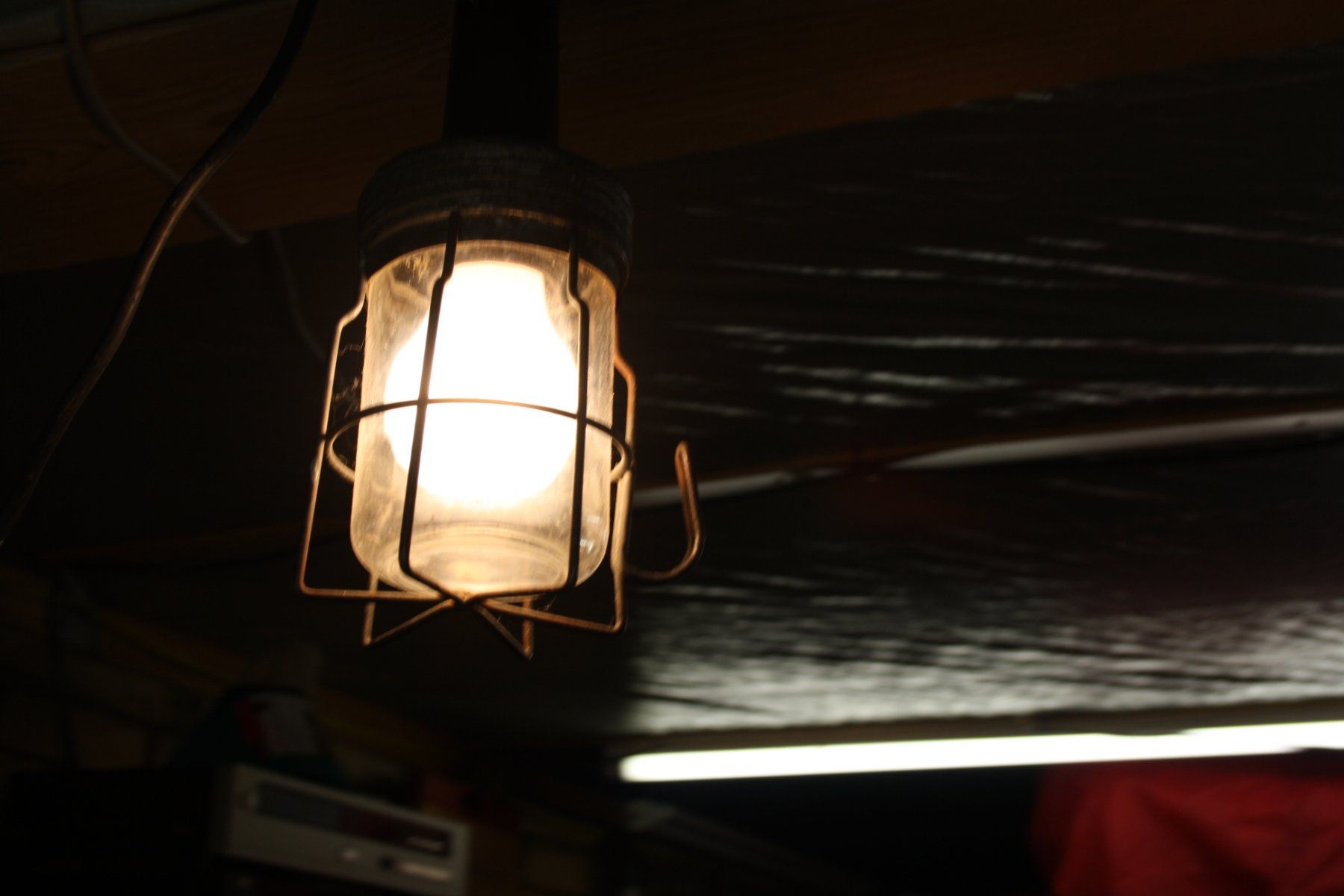 Lampade: VINTAGE LAMPE – Usato da Wauwil venduto da Pneuedy 2
