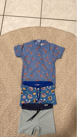 Boys UVP Sunsuit Set Paw Patrol Size 4/5 Summer Swimming
