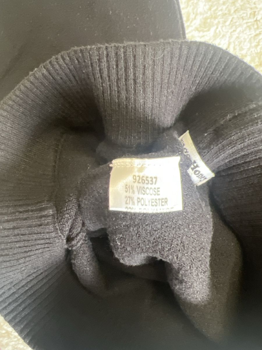 Kleiderpakete: Ensemble noir, taille pantalon XS veste L – Gebraucht aus Chenens von anasantos90 5