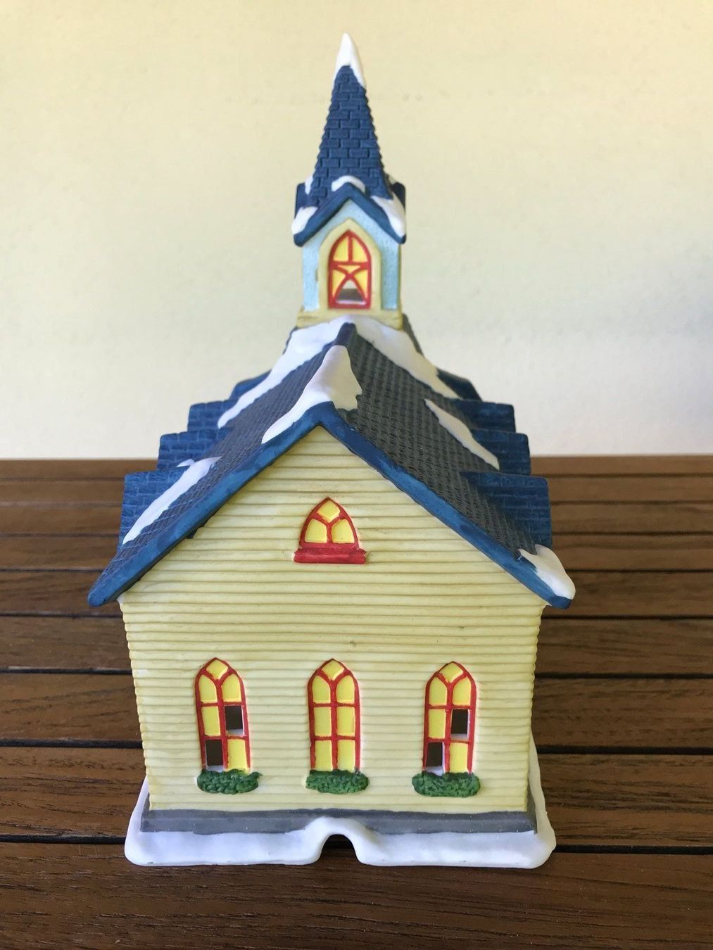 Figuren: Weihnachts - / Winter Kirche ⭐ / Keramik – Neu und originalverpackt aus Humlikon von GX30 1