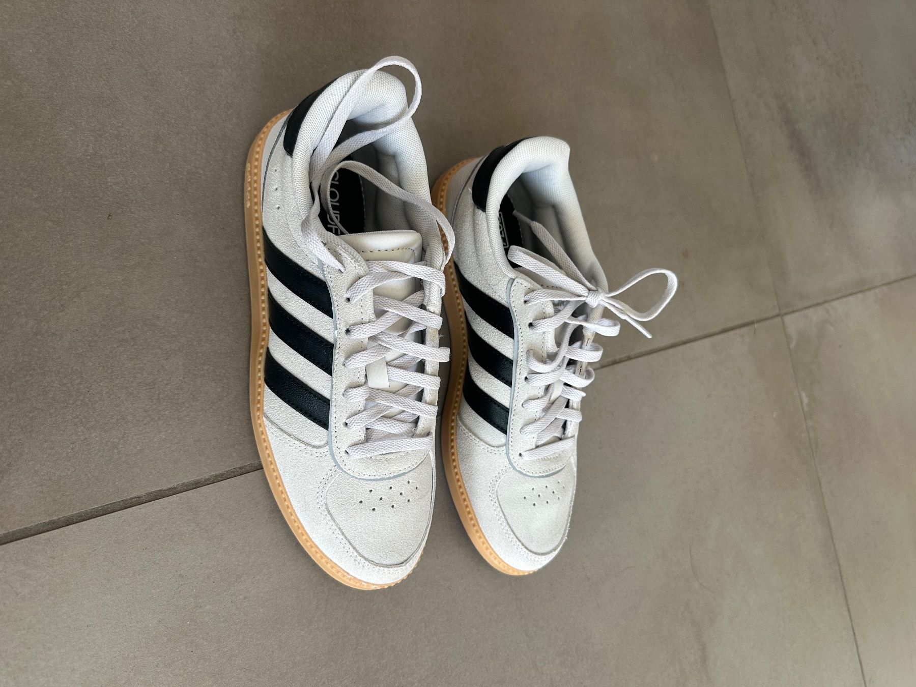 Adidas Scarpe da uomo: Adidas Schuhe breaknet sleek – Usato da Au ZH venduto da yarii123