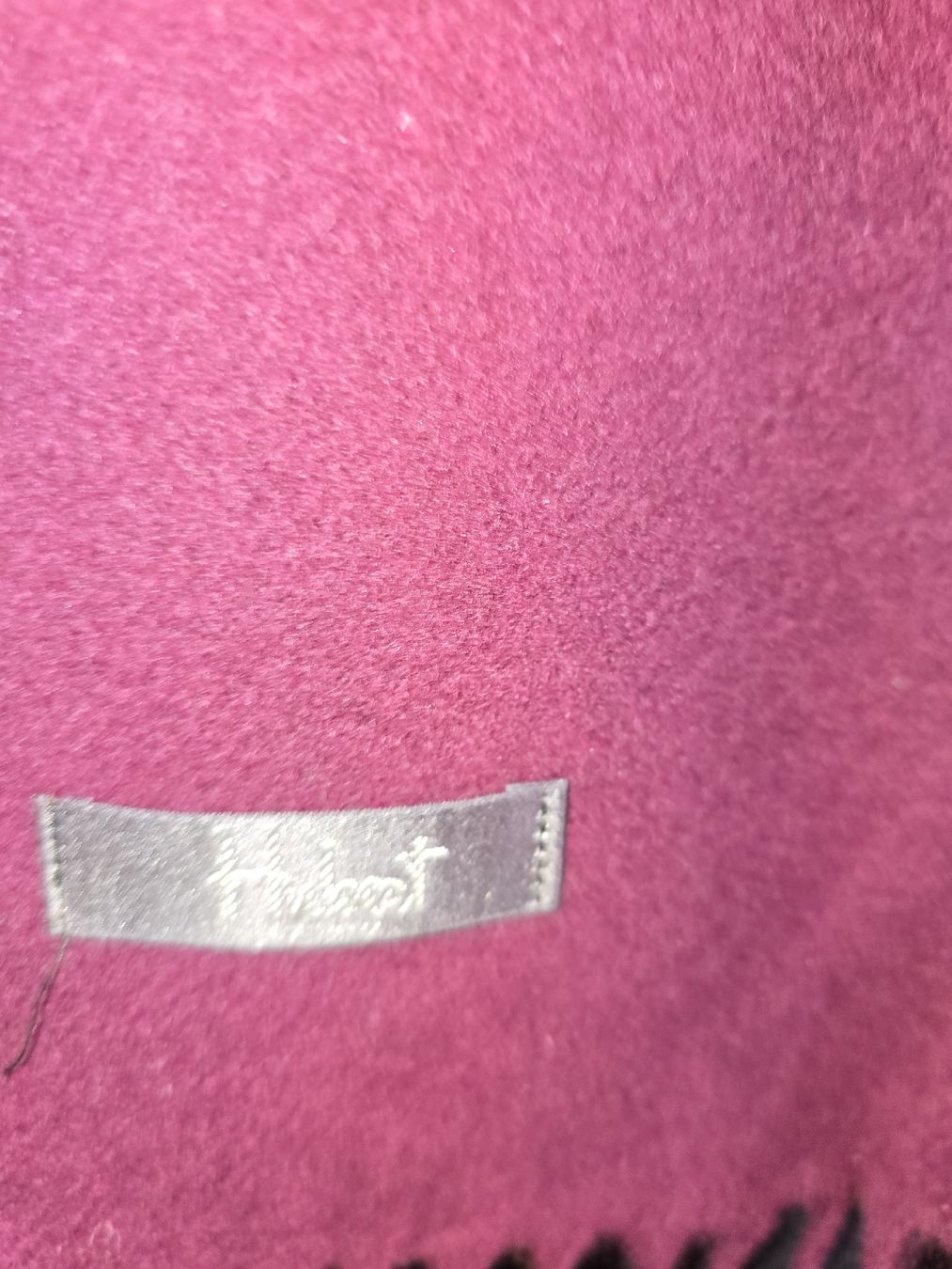 Foulard & Sciarpe: Sciarpa unisex Hubert Milano – Nuovo (secondo la descrizione) da calpiogna venduto da dadalter 4