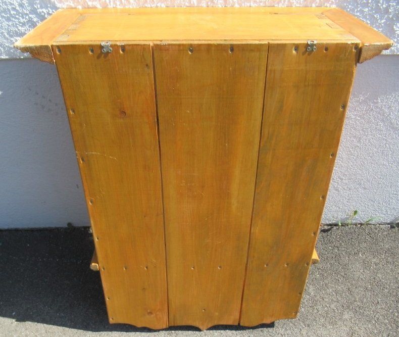Armadi: Hängeschrank, Wandschrank Tanne antik – Usato da Flums venduto da Flumsantik 5