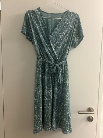 Blaues Sommerkleid Grösse 36/38