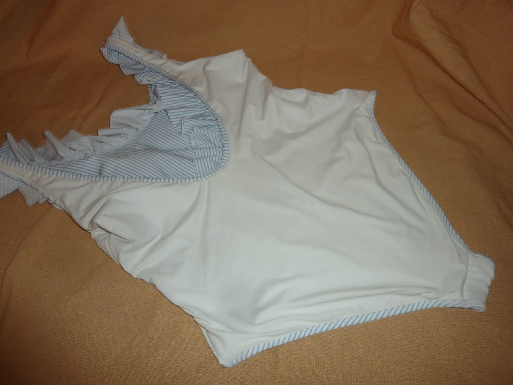 Badekleider & Bikinis: maillot de bain une pièce intemporel taille M – Gebraucht aus geneve von chriztel 5