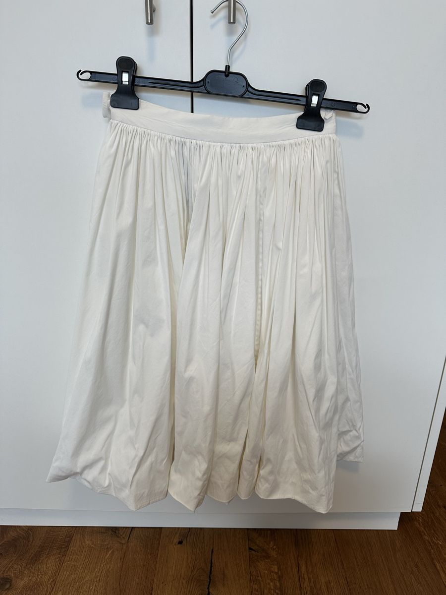 Prada Jupes: Prada skirt, good condition, size 38 – D'occasion à Küssnacht am Rigi par hor_dpb7 2