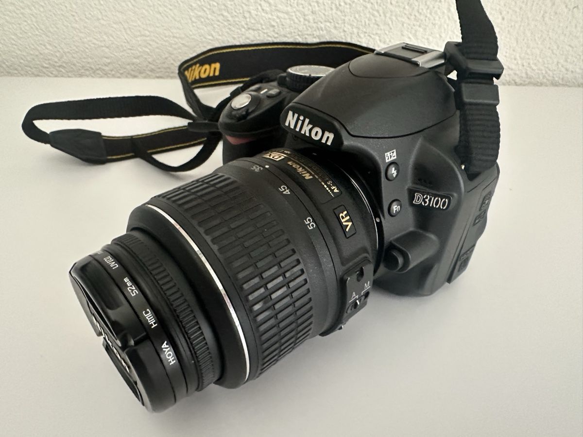 Nikon Fotocamera: Nikon D3100 – Nuovo (secondo la descrizione) da Biel-Bienne venduto da levante14 3