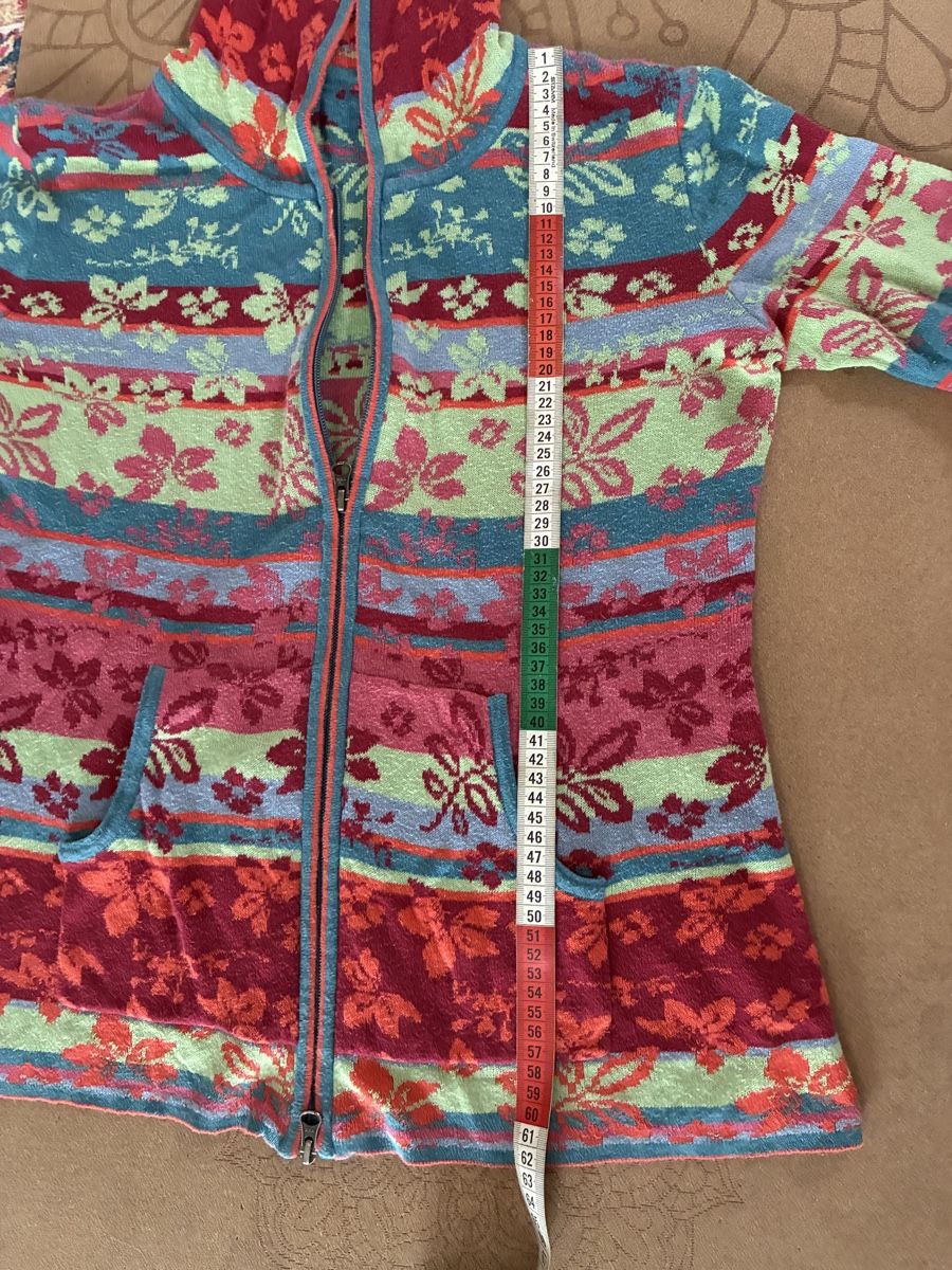 Deerberg Giacche: Deerberg Strickjacke mit Kapuze Gr. M – Usato da Kräiligen venduto da abieri01