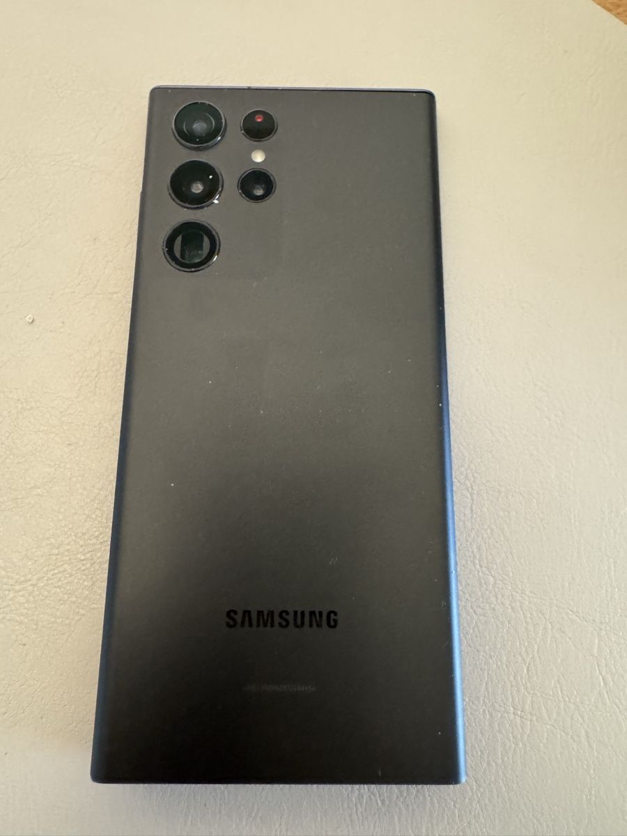 Samsung Handys / Smartphones: Samsung Galaxy S22 Ultra – Defekt aus Adliswil von Busys 1