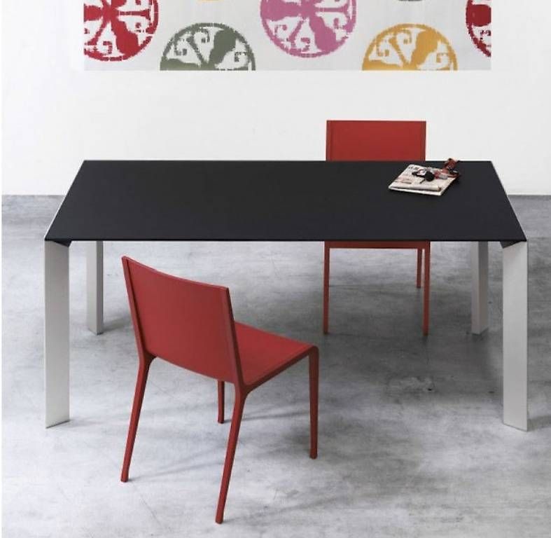 Tavoli: Tisch KRISTALIA Alucompact  – Usato da Düdingen venduto da chrigi1971
