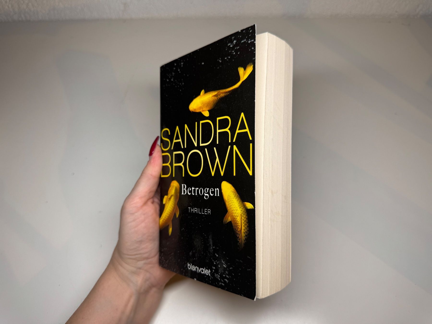 Libri: ROMAN: Sandra Brown, Betrogen – Usato da Grosswangen venduto da Deutsche_Romane 1