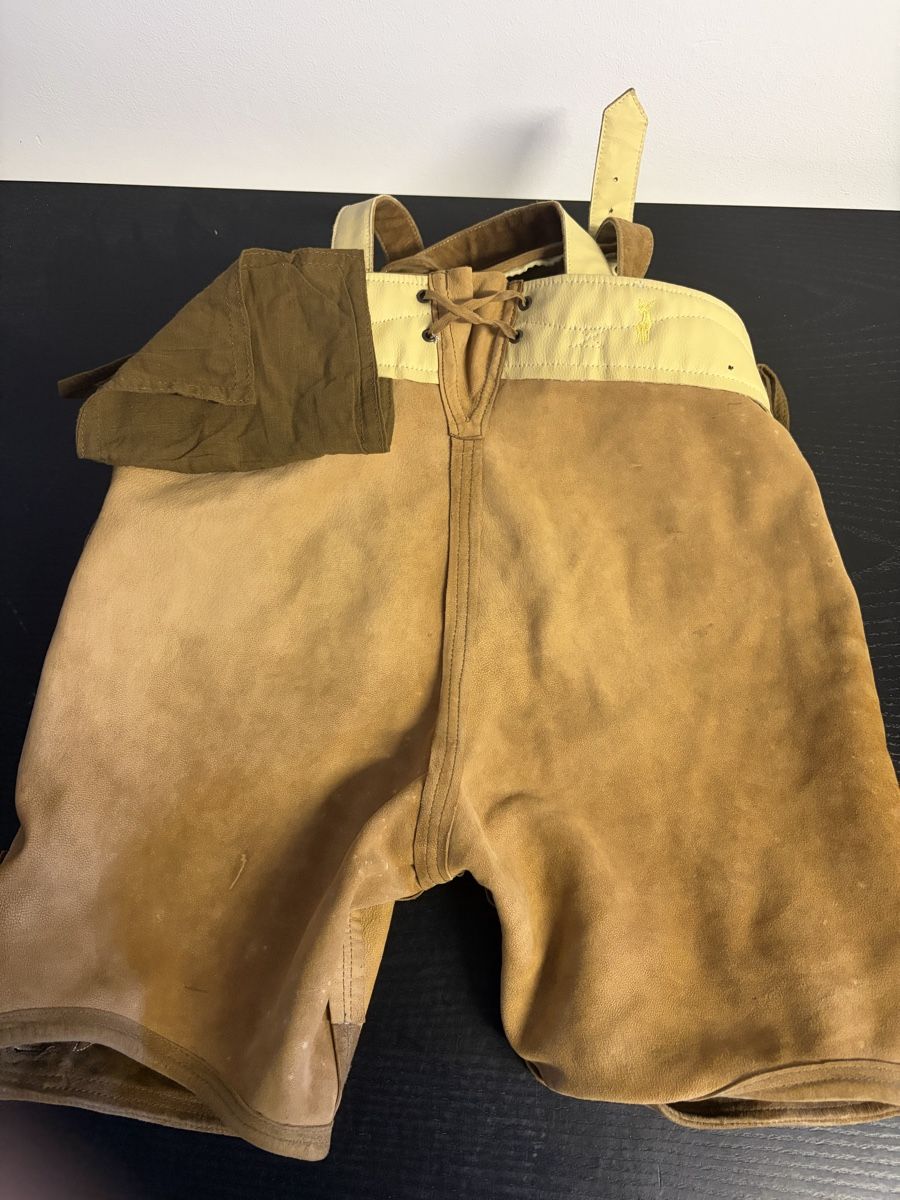 Costumes: Lederhose Almsach Gr.48 – D'occasion à Wildegg par Ninoschaerer2000 3