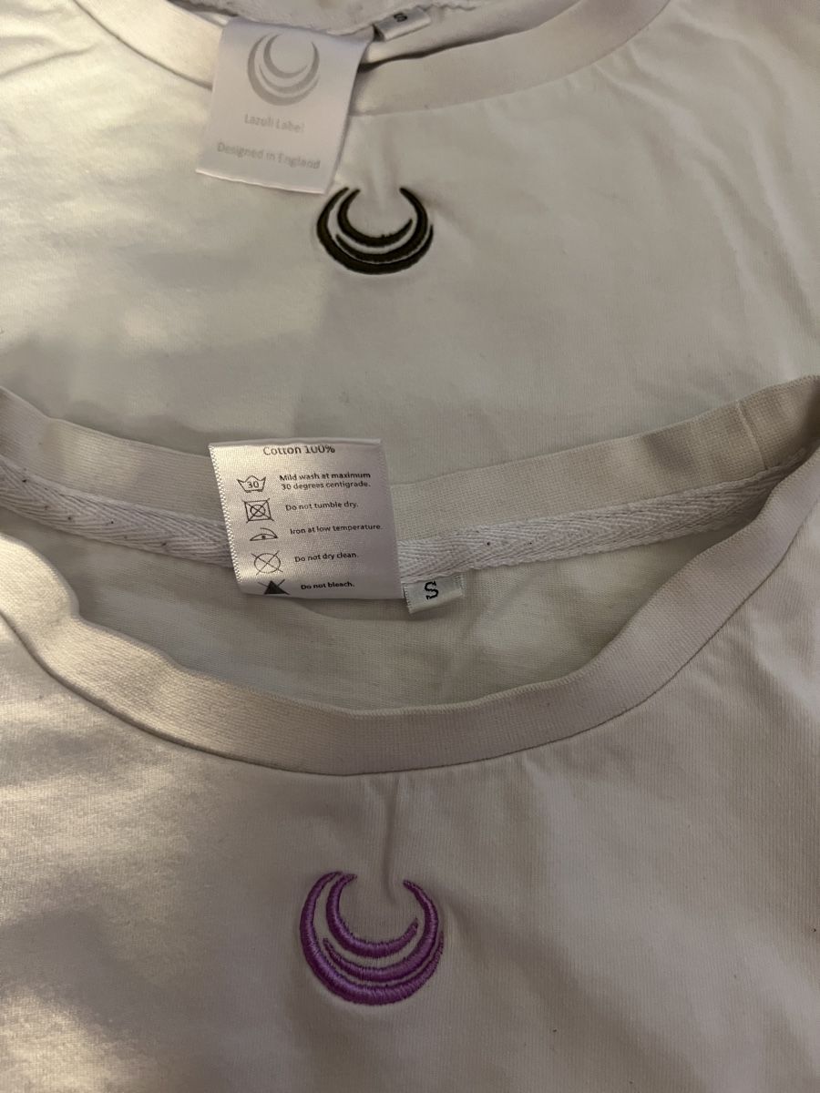T-shirt: 2x Shirt/ Top Gr.S Lazuli Label – Usato da Sirnach venduto da Mouse1973 1