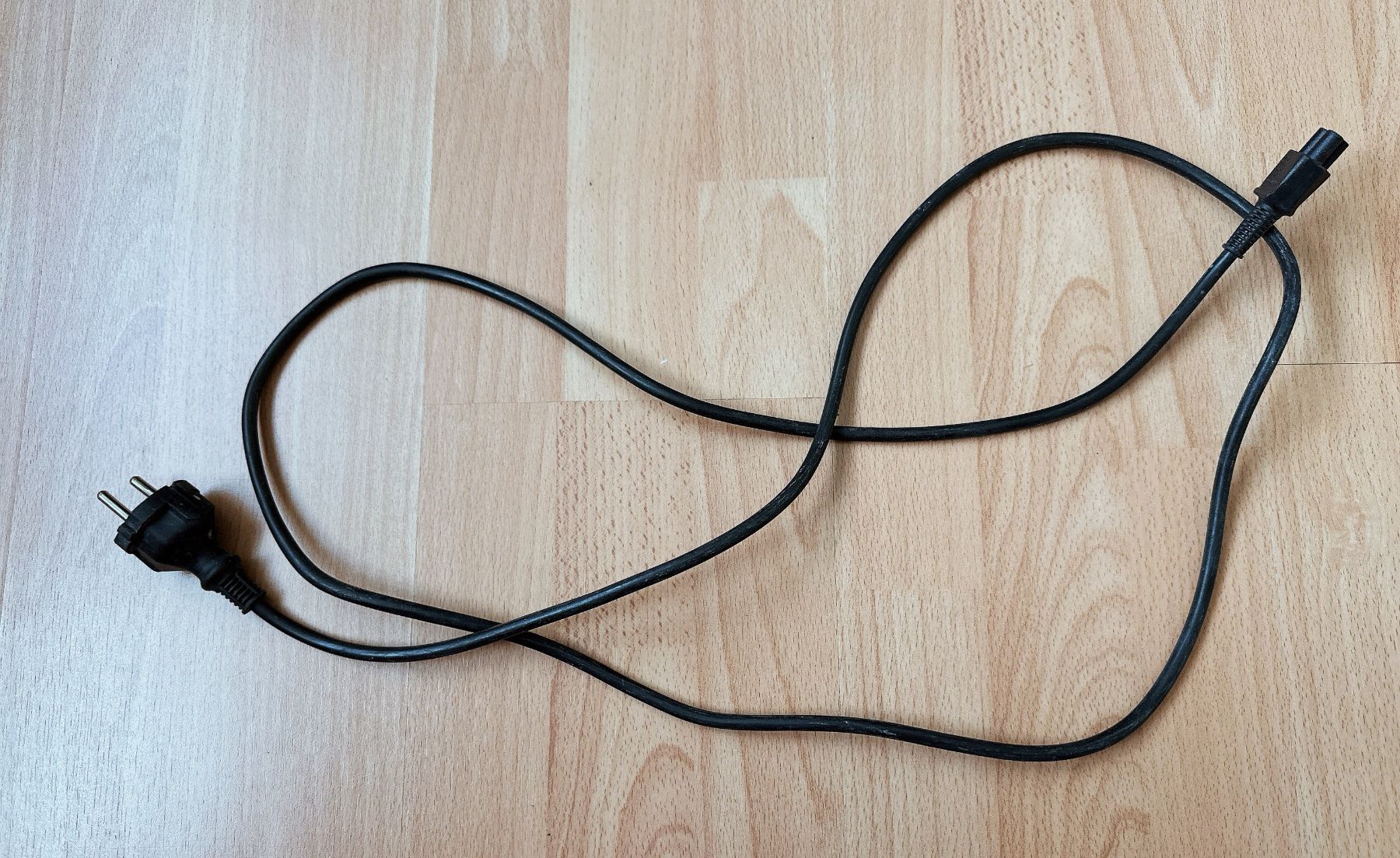 Cavi: Original Netzkabel Stromkabel Stecker Strom Anschlusskabel – Usato da Oberglatt ZH venduto da qilinw