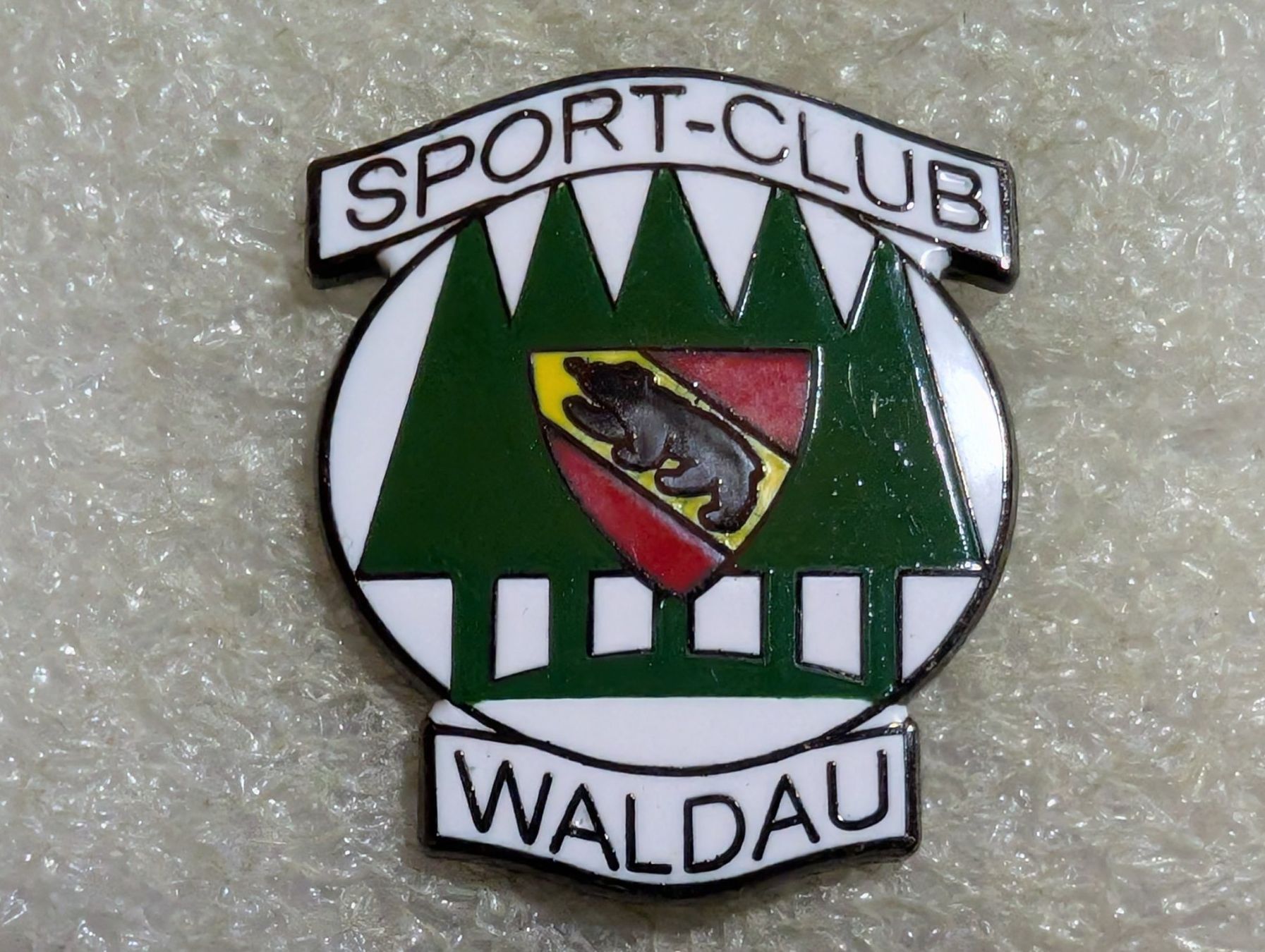Placchette & Badge: Ansteckpin 221: SC Waldau – Usato da Oppligen venduto da Pin-Fall-Shop