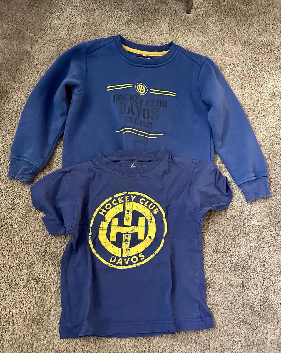 Lotti & Set di vestiti: HCD T‘Shirt und Pulli 116 – Usato da Treiten venduto da Joy84