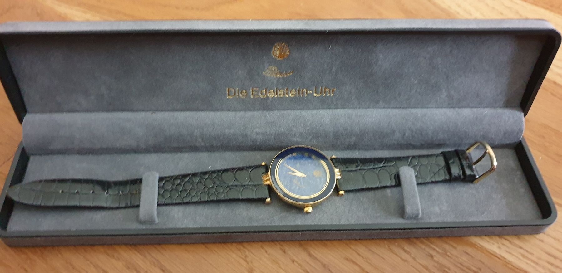 Orologi: Damenuhr Edelsteinuhr – Usato da Wildhaus venduto da enzian66 2
