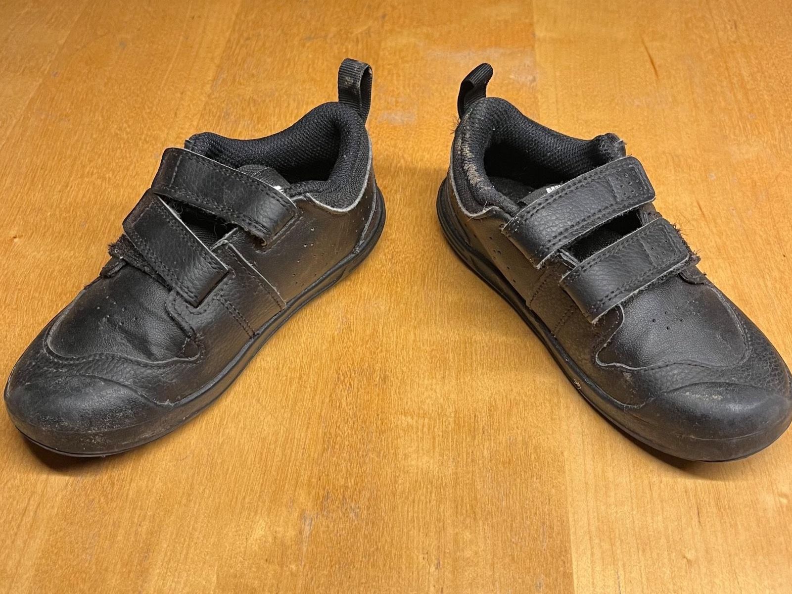 Nike Scarpe per ragazzi: Nike Schuhe – Usato da Buckten venduto da S.Bachmann83
