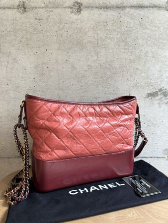 CHANEL Aged Calfskin Quilted Medium Gabrielle Hobo Tasche