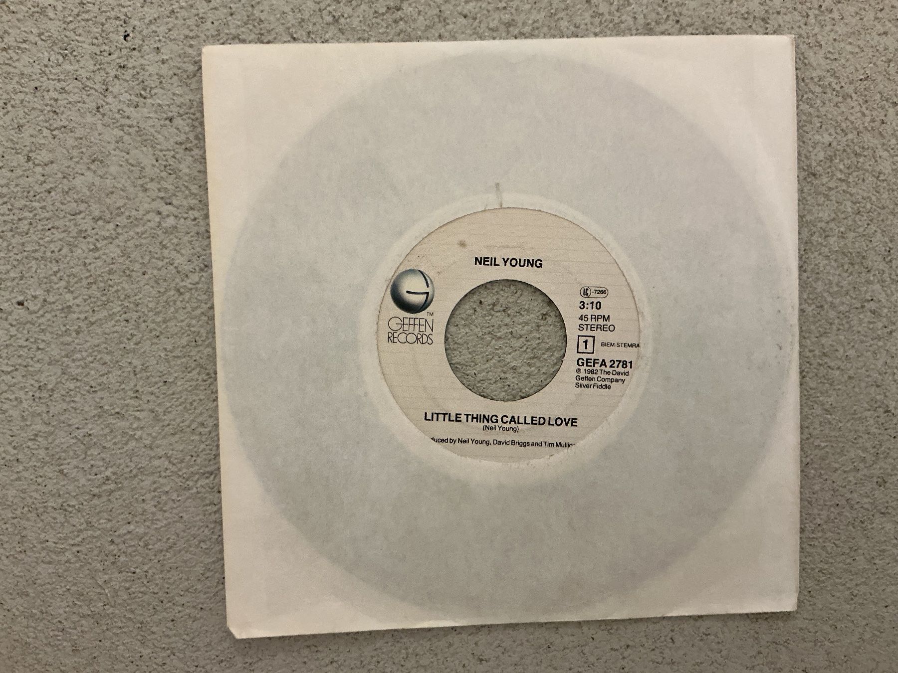 Vinyles: Neil Young Single - Little Thing Called Love – D'occasion à Winterthur par Tumko_7_Vinyl