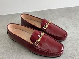 TOD'S Loafers weinrot Gr. 37.5 (ca. Gr. 38) - wie neu