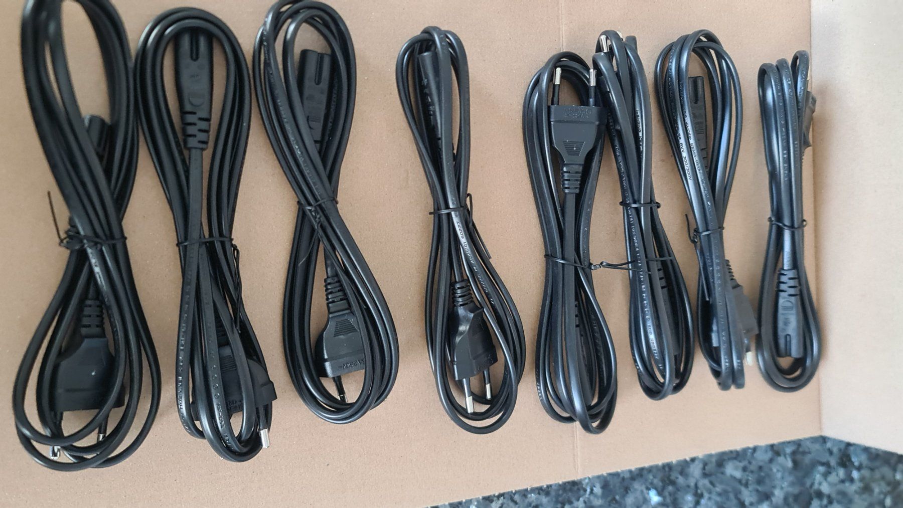 Cavi: 2-pol Stecker Anschlusskabel Netzkabel – Nuovo e nell'imballaggio originale da Uerkheim venduto da Kaufoption 1