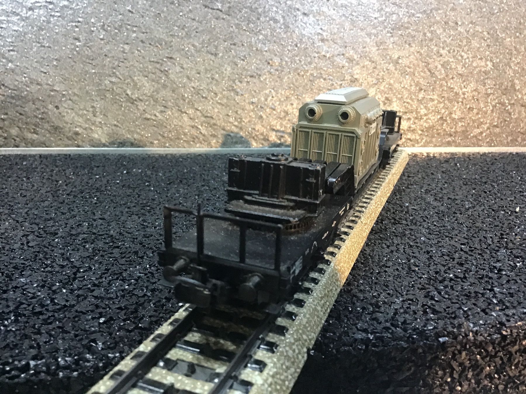 Märklin Modellini di ferrovie: MÄRKLIN H0  TIEFLADEWAGEN MIT TRANSFORMATOR  4617 – Usato da Männedorf venduto da Spezial-Modelle 1
