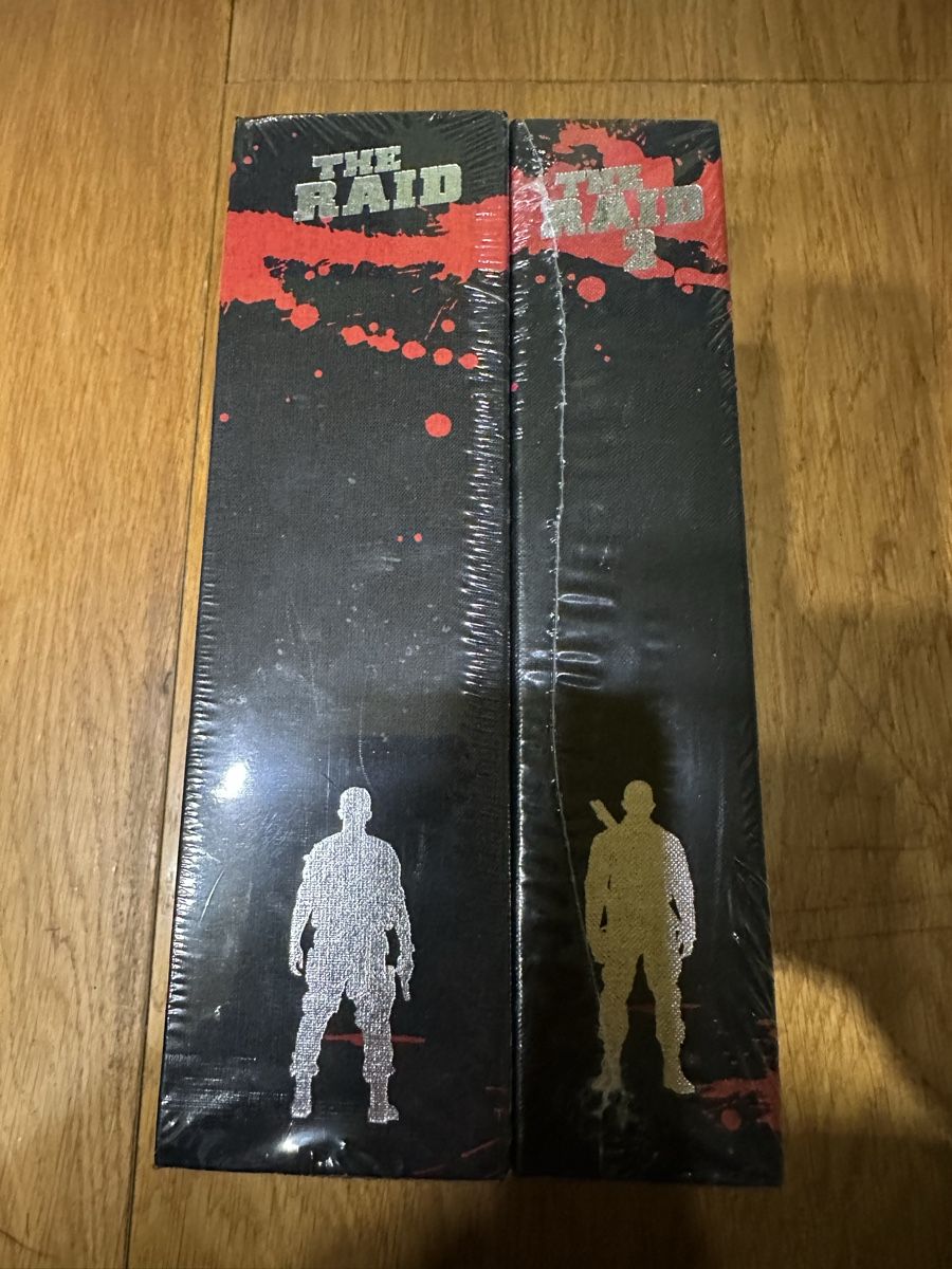 Tous les DVDs: The Raid 1-2 Ultimate Edition 10 Disc uncut big box DVD Blu – Neuf avec emballage d'origine à Benken ZH par Audi-erich 1