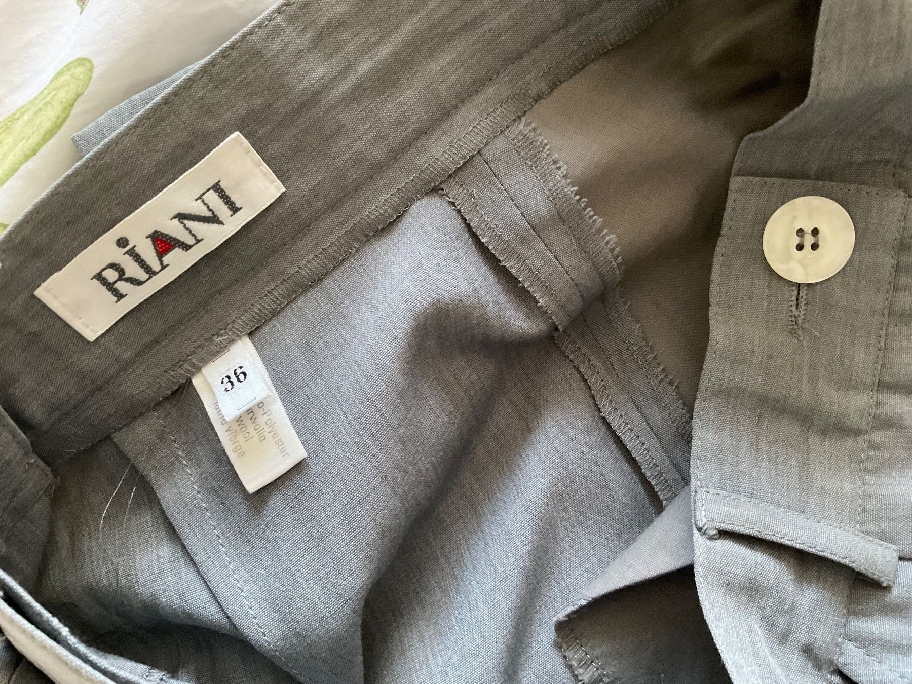 Riani Hosen: RIANI Wolle Mix Hose Gr 36 hellgrau – Gebraucht aus Urdorf von alda02 6