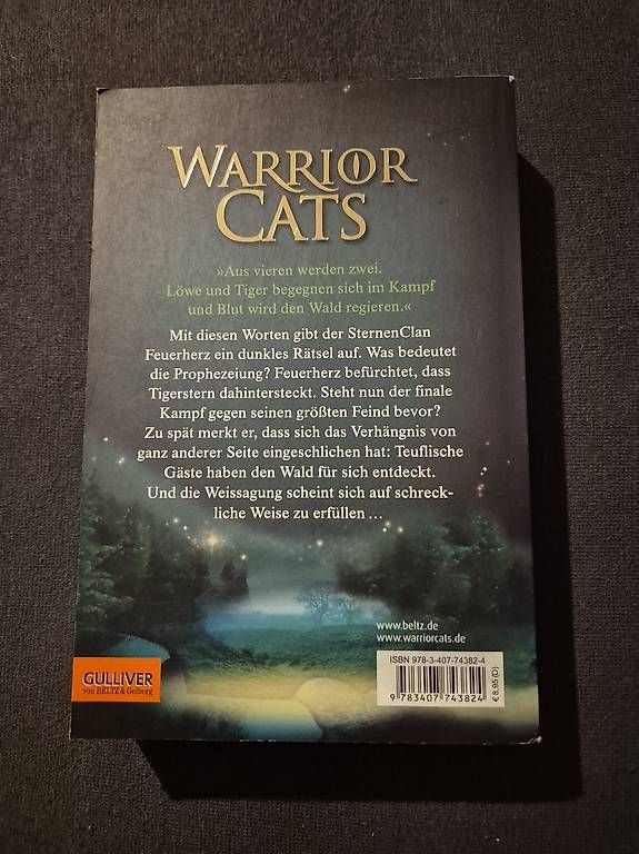 Libri: Warrior Cats: Stunde der Finsternis – Usato da Nürensdorf venduto da luc_9ksf 1