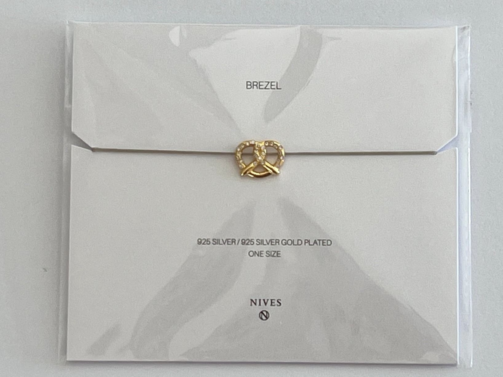 Armbänder & -reifen: NIEU BY NIVES - BREZEL Bracelet – Neu (gemäss Beschreibung) aus Kilchberg ZH von NIVESoutlet