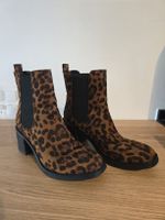 Coole Herbst-Boots mit Leo-Muster, Grösse 40, neuwertig